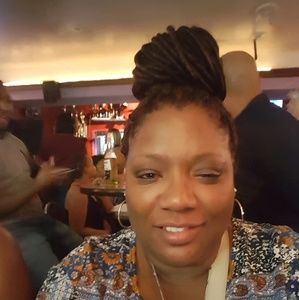 Meet your Posher, Beverly