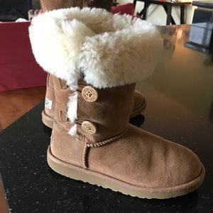 UGG Boots - youth size 4