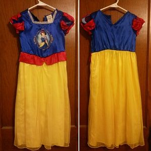 Disney Snow White princess dress costume, small