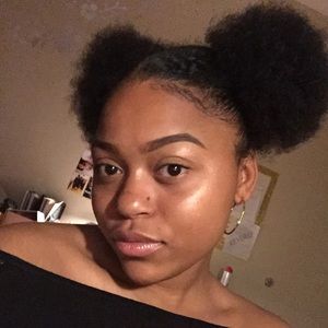 Meet your Posher, Imari