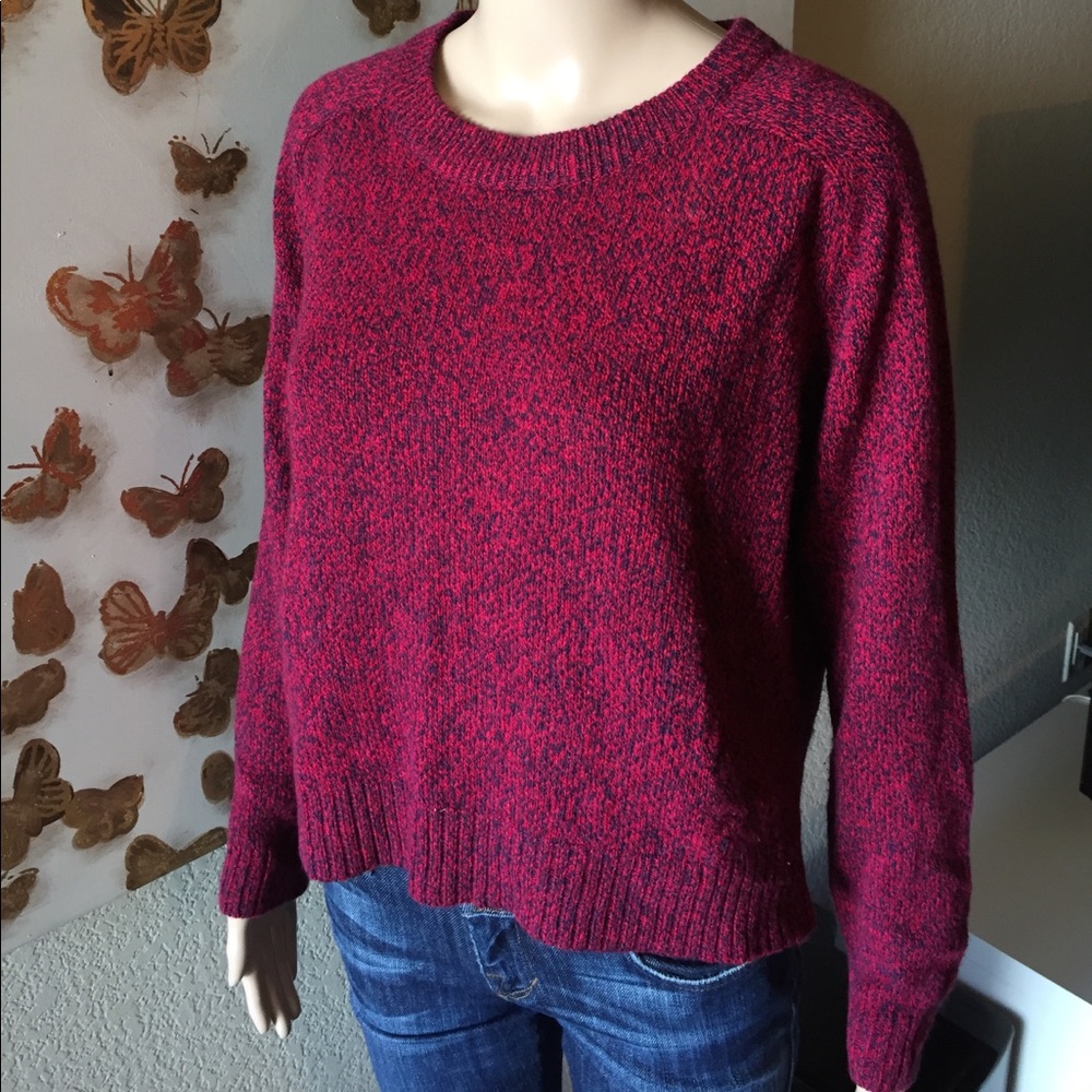 Divided sweater - Picture 2 of 8
