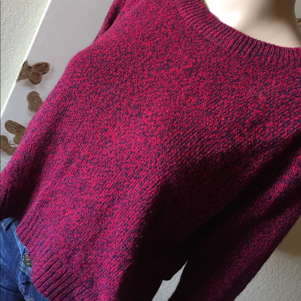 Divided sweater - Picture 8 of 8