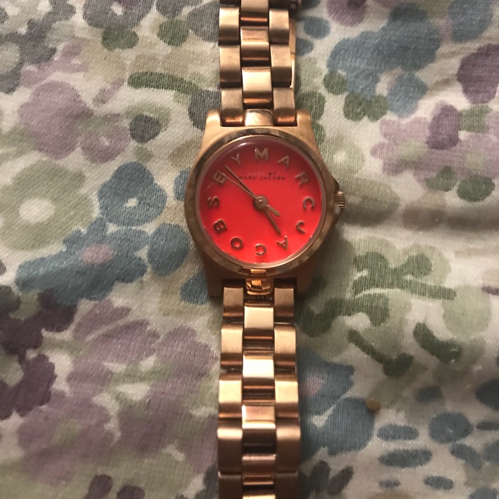Marc Jacobs Henry Mini Coral Gold Watch