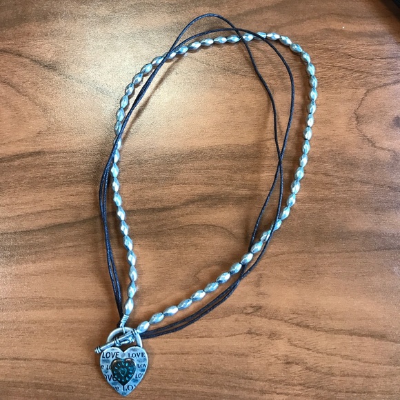 Heart W/Love Necklace & Earring Set - Picture 4 of 5