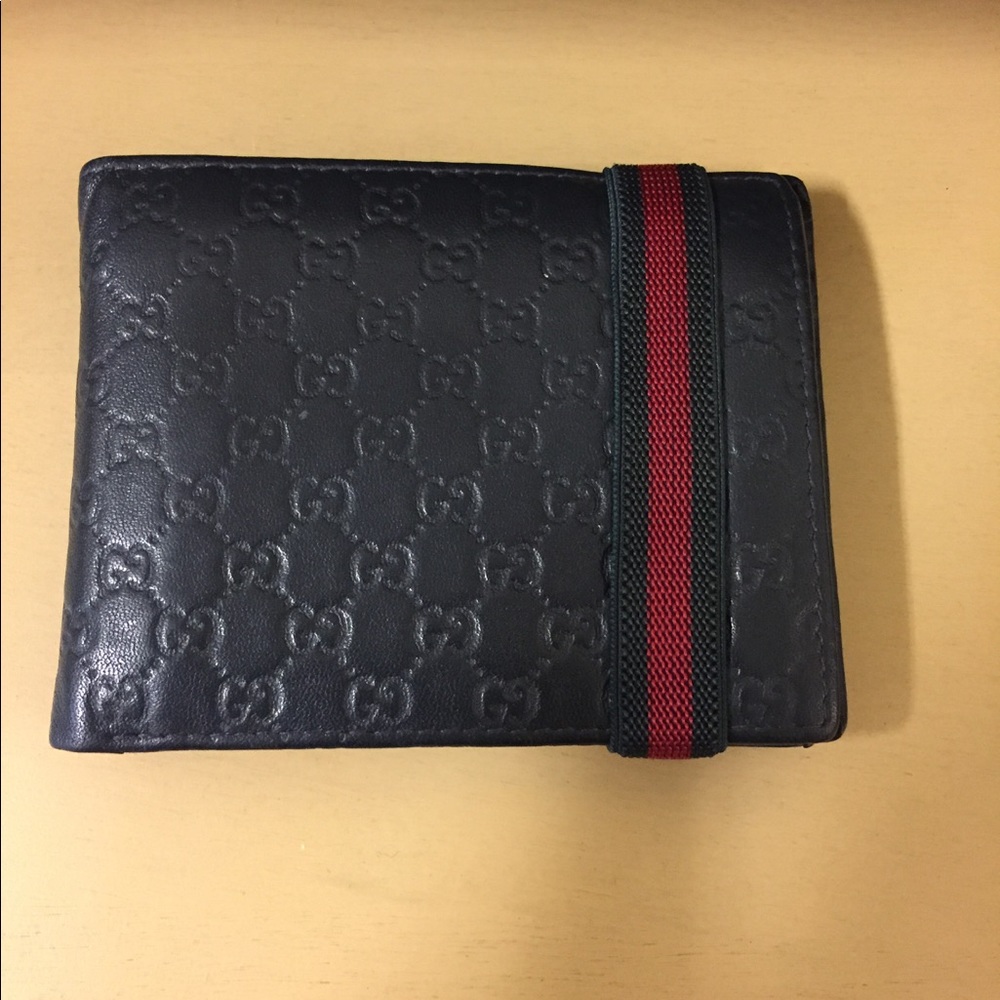 Gucci MicroGuccissima Bi-Fold Wallet Dark Green
