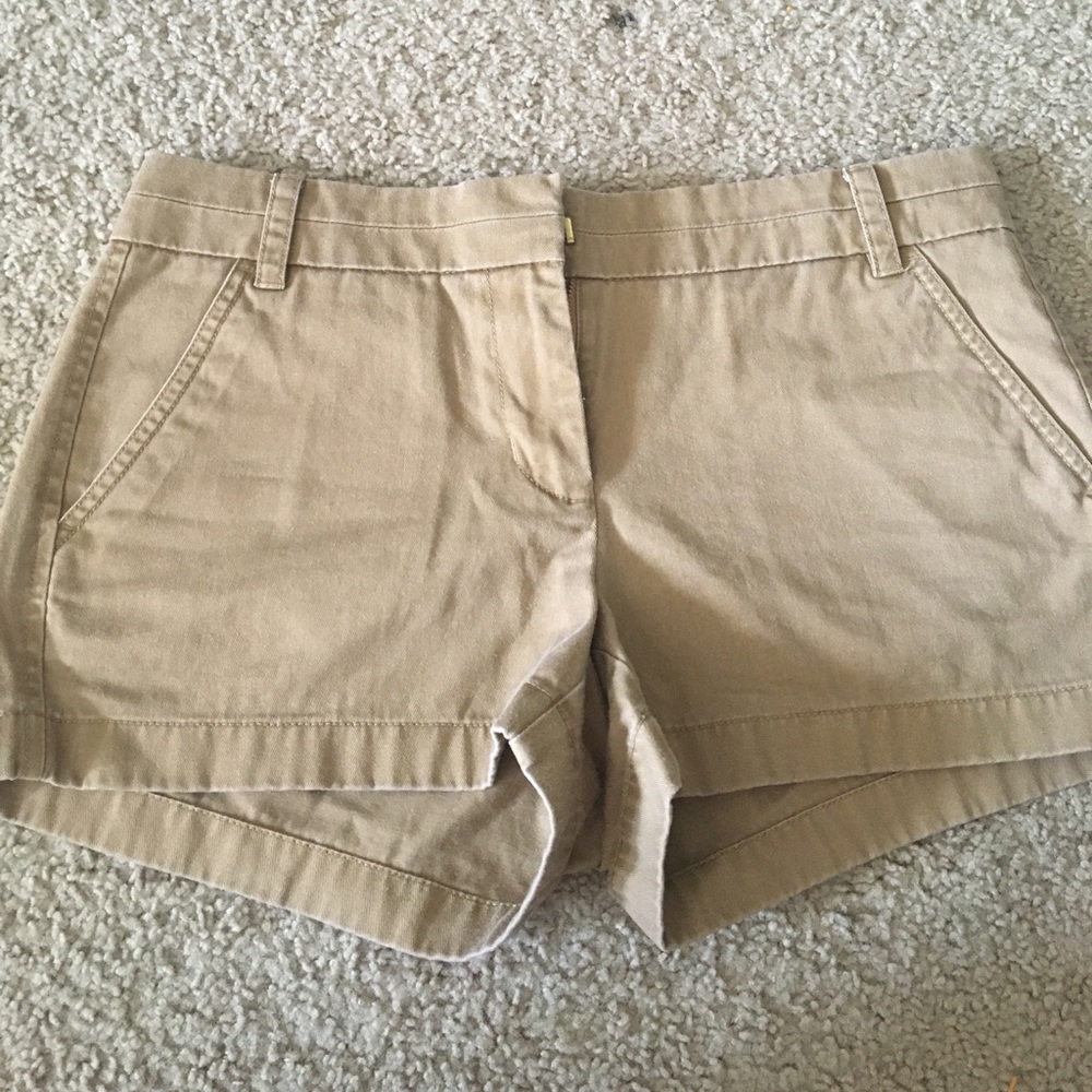 Khaki J.Crew 3” Chino Short