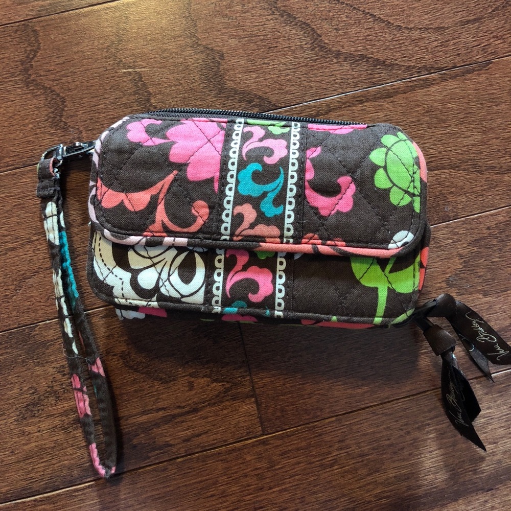 EUC Vera Bradley wristlet