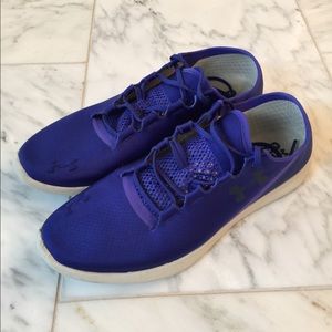 Women’s Under Armour Sneakers 10