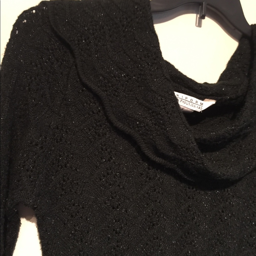 Beautiful black Sweater 🌺