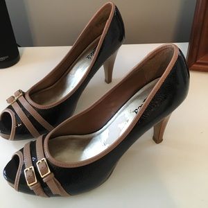 Candies brand peep toe pumps