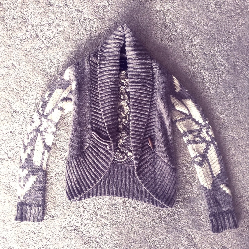 AE Cable Knit Toggle Holiday Cardigan