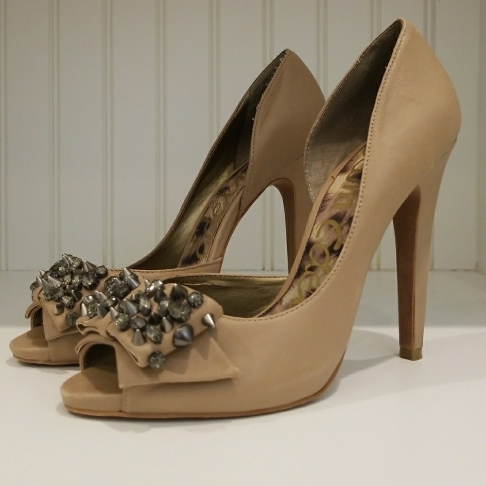 Sam Edelman Nude Peep toe Pumps with bow 8.5