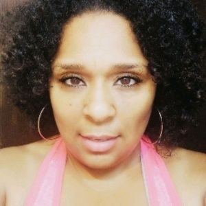 Meet your Posher, Rita