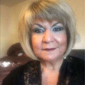 Meet your Posher, Rose