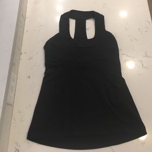 Women's scoop neck tank