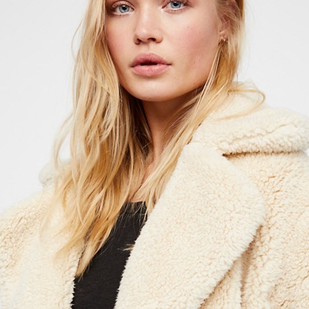 🎉HP🎉 Plush Faux Fur Collared COAT Jacket - Picture 2 of 7