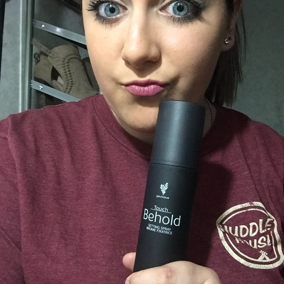 YOUNIQUE makeup - Picture 8 of 8