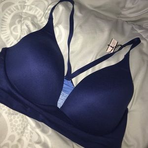 Victoria secret bra , NWT