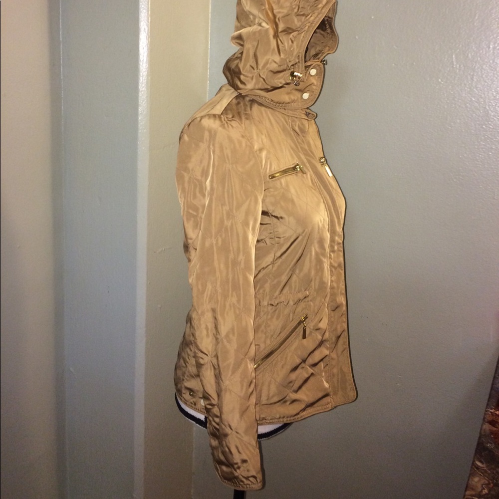 Zara Jacket - Picture 3 of 8