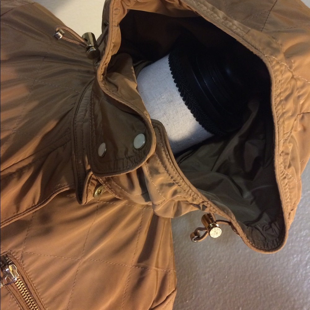Zara Jacket - Picture 7 of 8