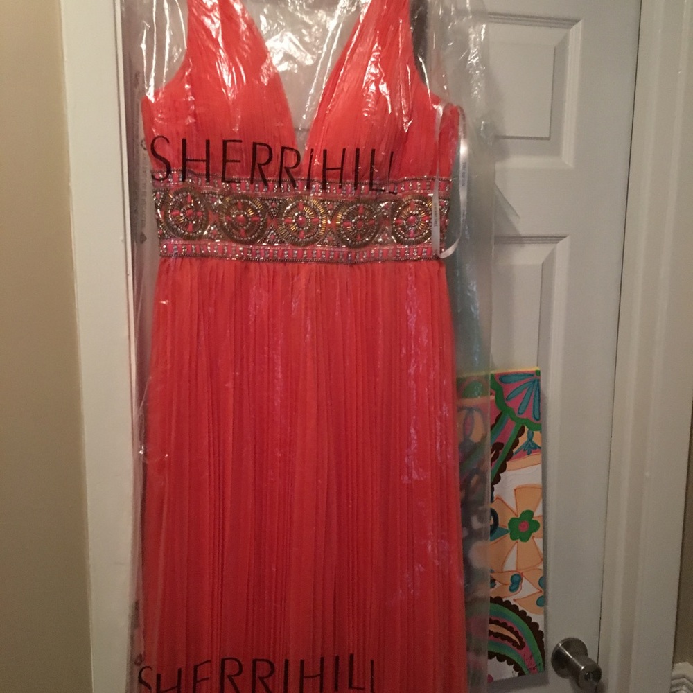Sherri Hill prom dress