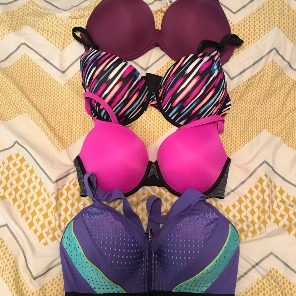 Set of 4 bras, new with and without tags, 36D