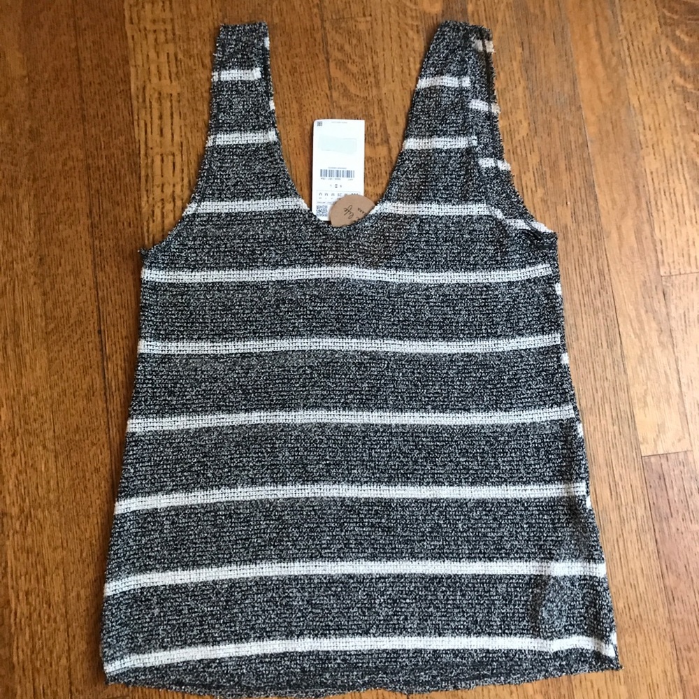 NWT Zara Lose Tank - M