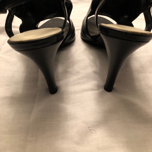 Peep Toe Sling Back 4 inch heels! 🔥SOLD - Picture 4 of 6