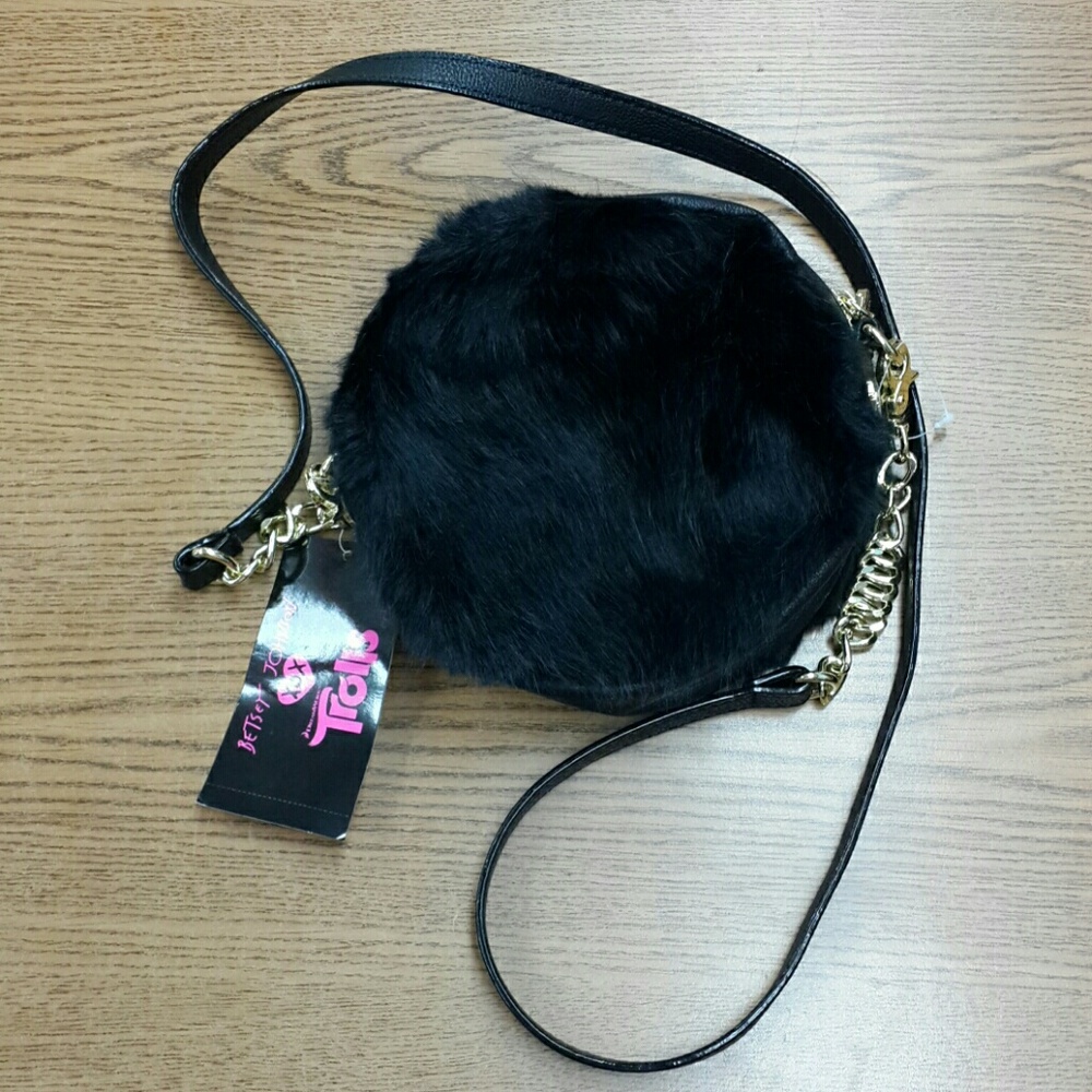 BETSEY JOHNSON sling bag