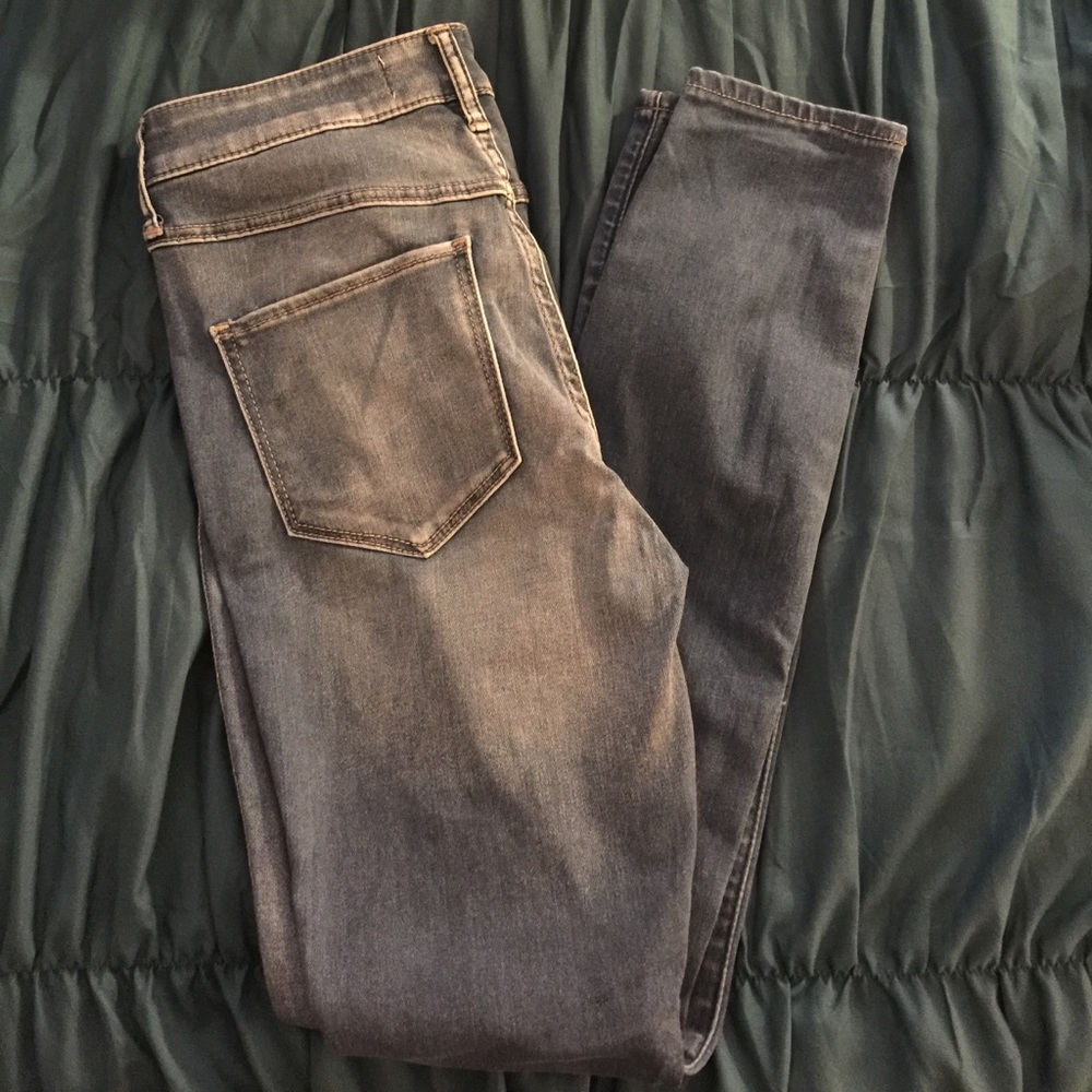 Abercrombie and Fitch high rise jean legging