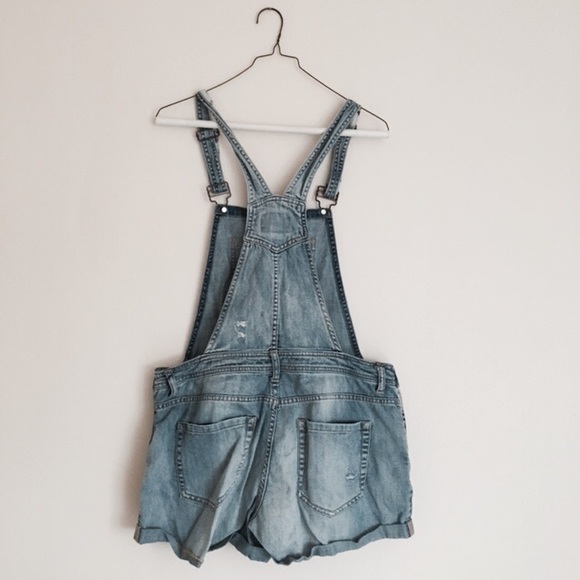 Forever 21 | Distressed Overalls - Picture 6 of 6