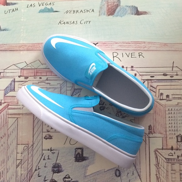 Nike toki slipon blue white women's shoes - Picture 2 of 8