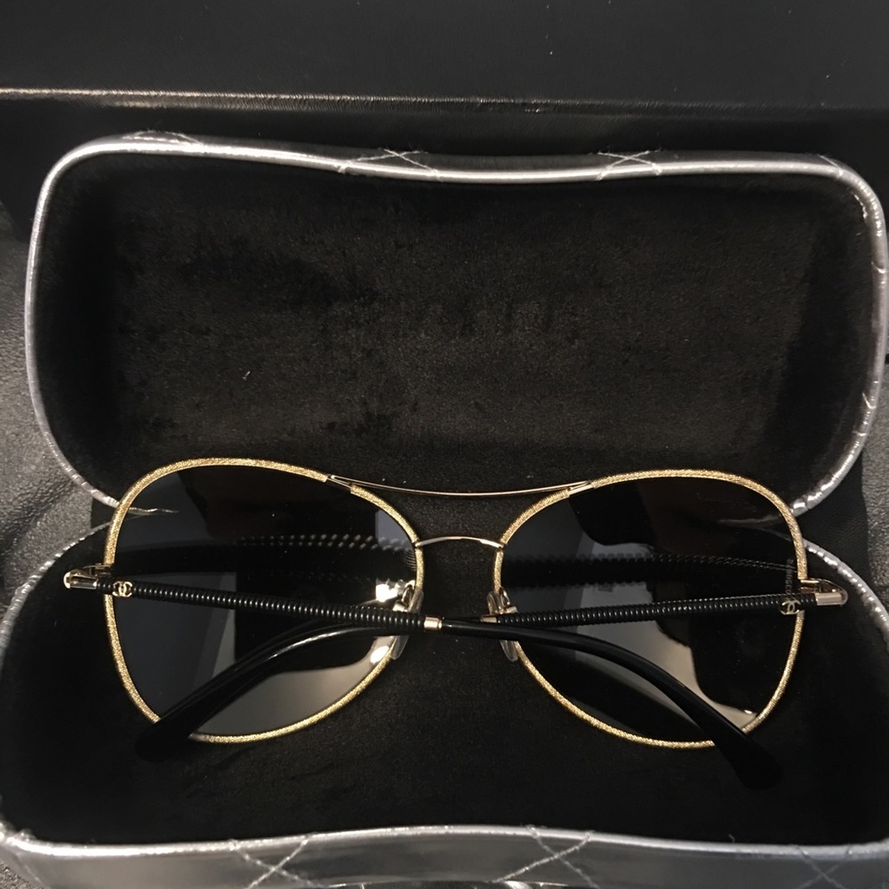 Chanel Pilot Sunglasses - Picture 3 of 8