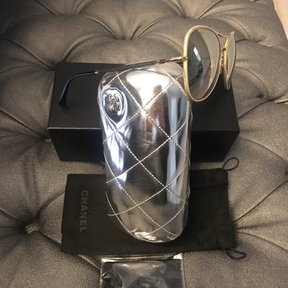 Chanel Pilot Sunglasses - Picture 2 of 8