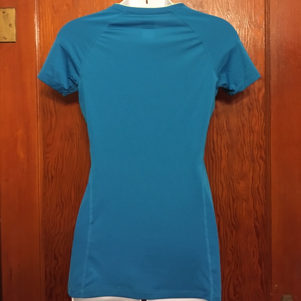 Nike Pro Dri-Fit Top - Picture 5 of 6