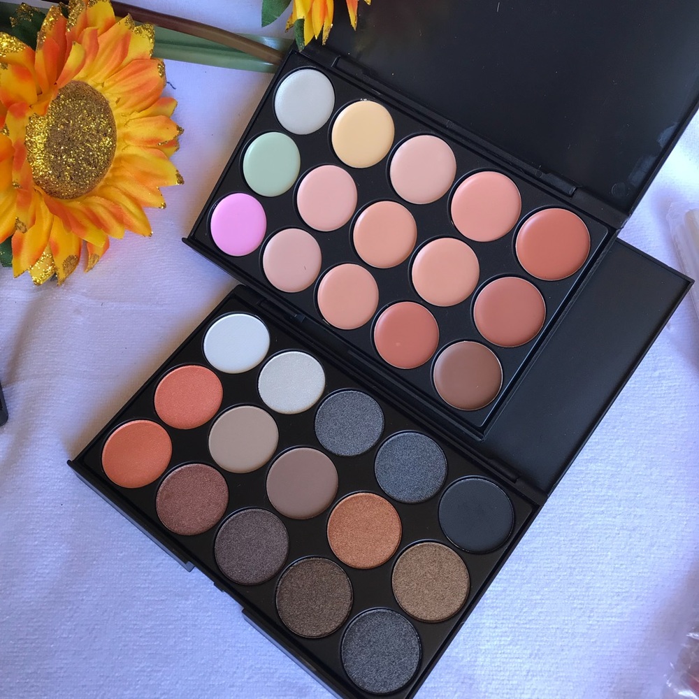 🎈SALE🎈1x Concealer Palette &1x Eyeshadow Palette