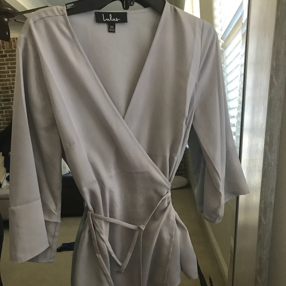 Lulus xs wrap top