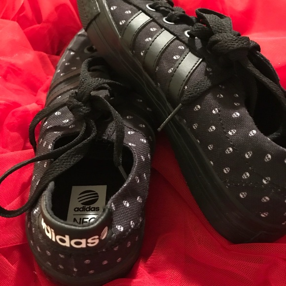 adidas skull shoes