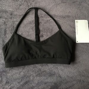 Size XS (2-4) Fabletics “Nayara” Sports Bra