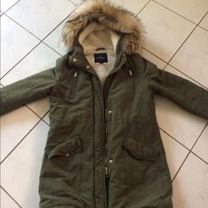 American Eagle fur winter jacket