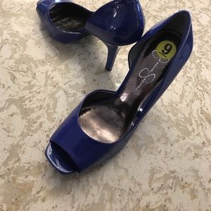 Jessica Simpson size 9 peep hole pumps