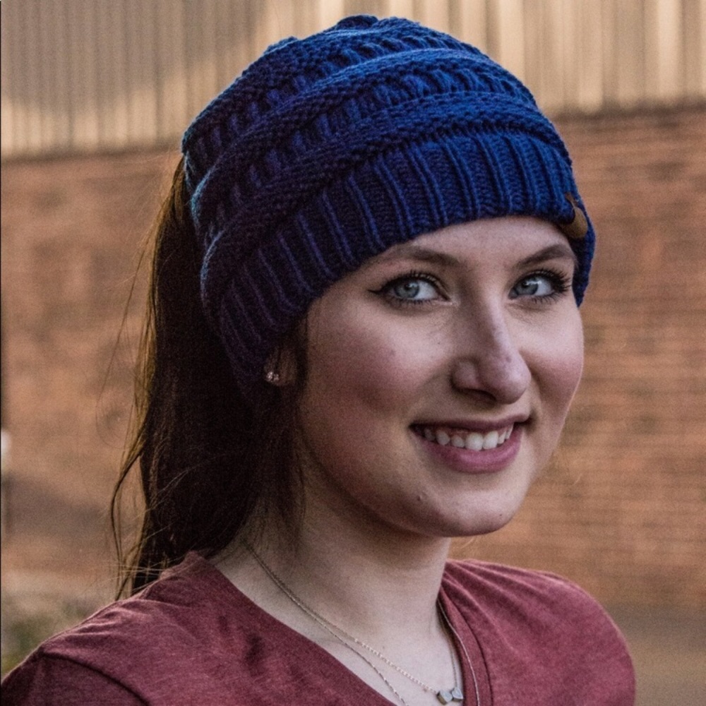 Ponytail Beanies...the latest Craze: Price Drop! - Picture 3 of 3