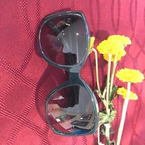 Chanel sunglasses army green