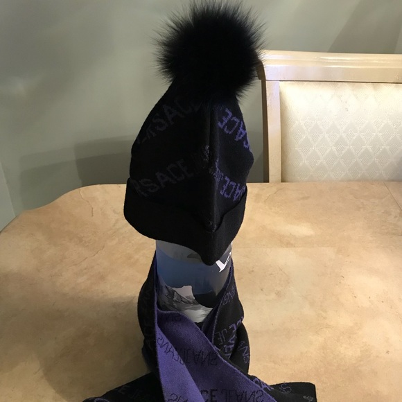 Hat scarf VERSACE