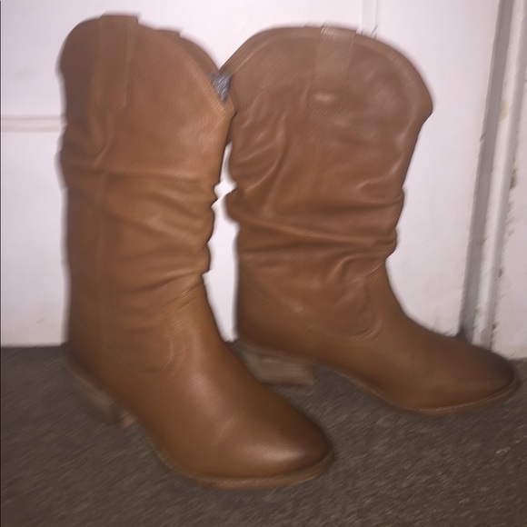 NWOT BROWN LEATHER FASHION COWGIRL BOOTS - Picture 4 of 7