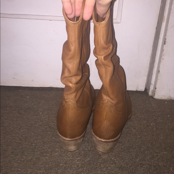 NWOT BROWN LEATHER FASHION COWGIRL BOOTS - Picture 6 of 7