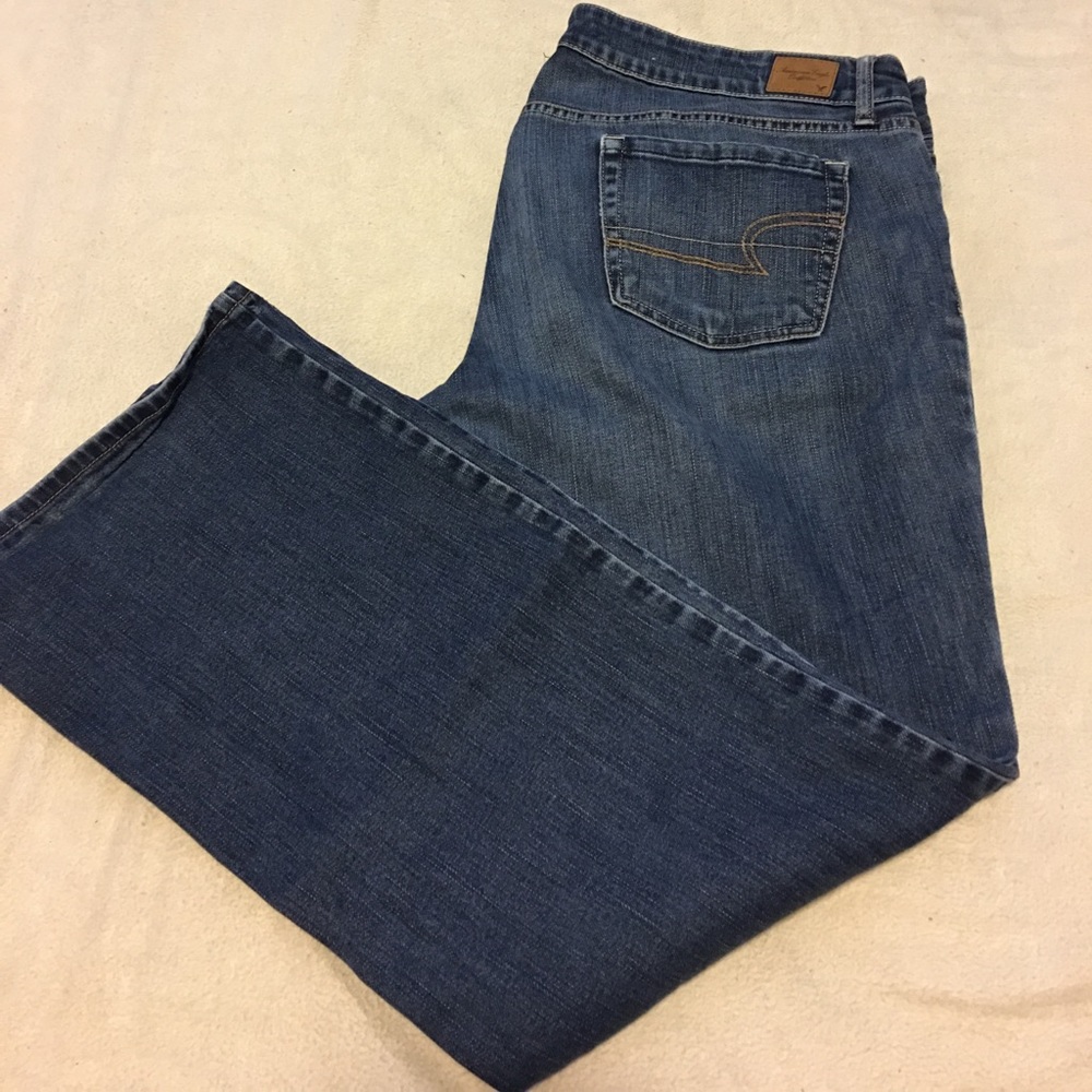 American Eagle boyfriend jeans