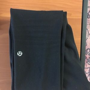 lululemon black and blue reversible leggings