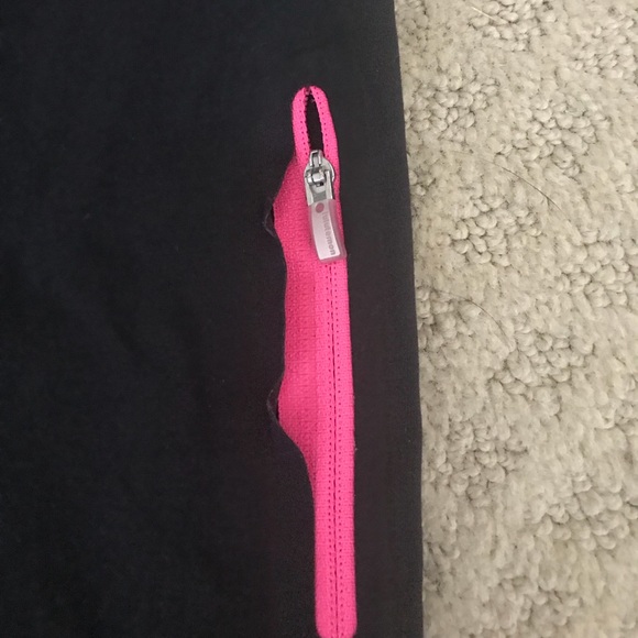 Lululemon tights - Picture 3 of 4