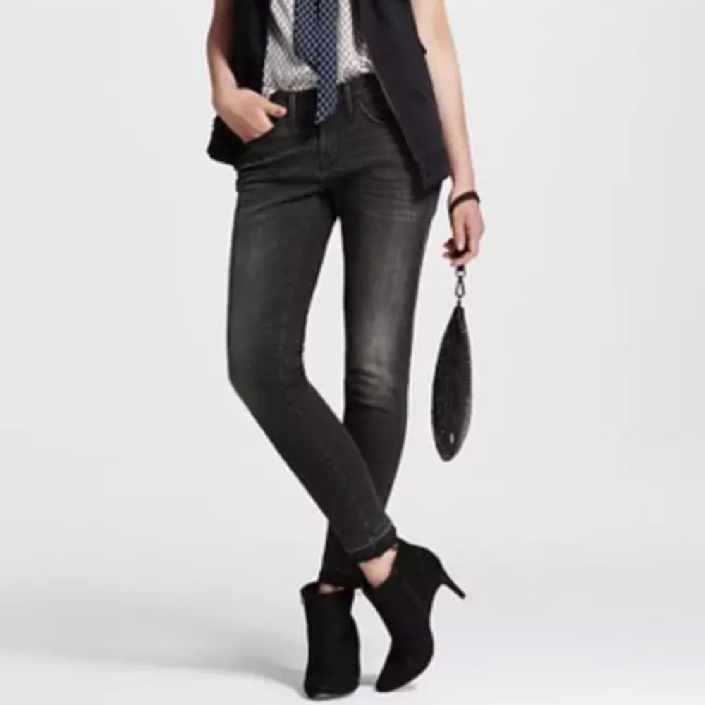 Mossimo denim mid-rise skinny jeans